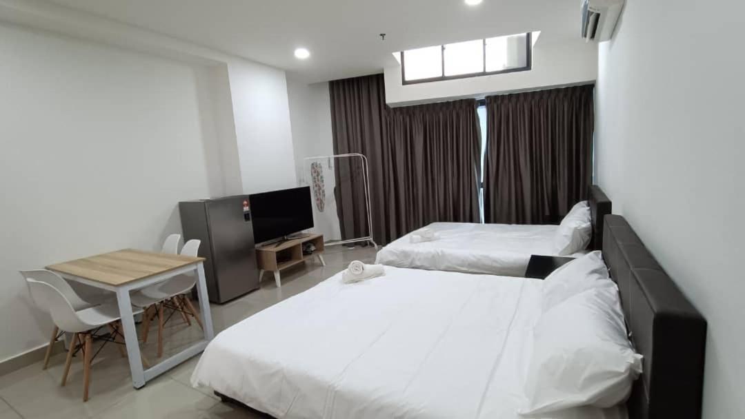 Apartament Pacific Towers Star Seksyen 13 Pj Jaya One Parking Pool Kitchen Petaling Jaya Zewnętrze zdjęcie